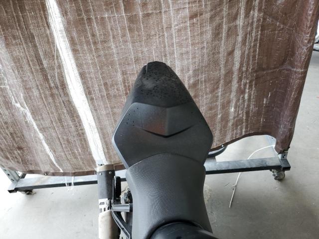 2019 KTM 390 RC - MD2JYJ409KC217698