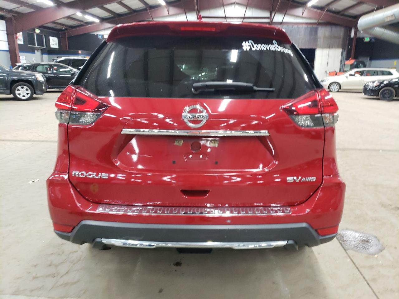 5N1AT2MV1HC771814 NISSAN ROGUE 2017