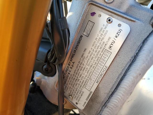 2022 APRILIA TUONO V4 F - ZD4KZUB08NS000489