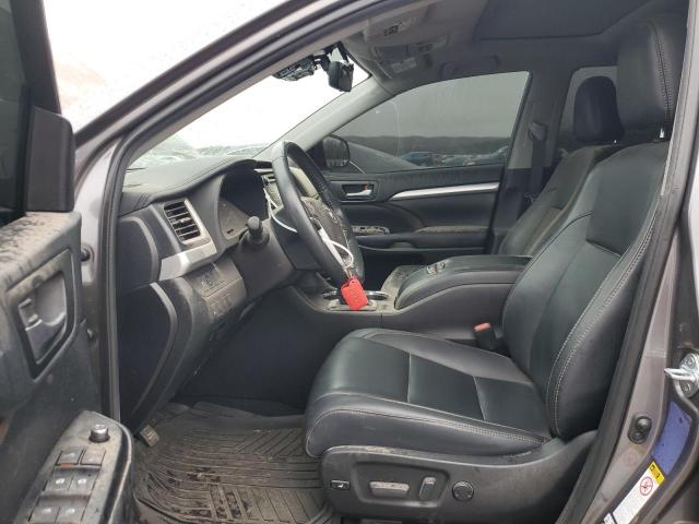 VIN 5TDJZRFH0KS601064 2019 Toyota Highlander, SE no.7