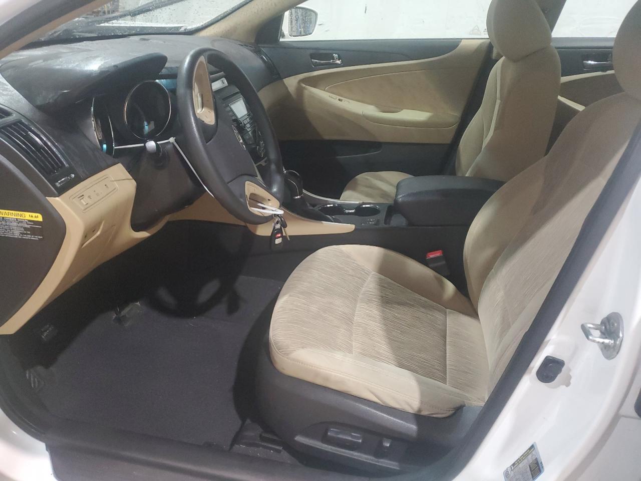 5NPEB4AC3DH568395 2013 Hyundai Sonata Gls