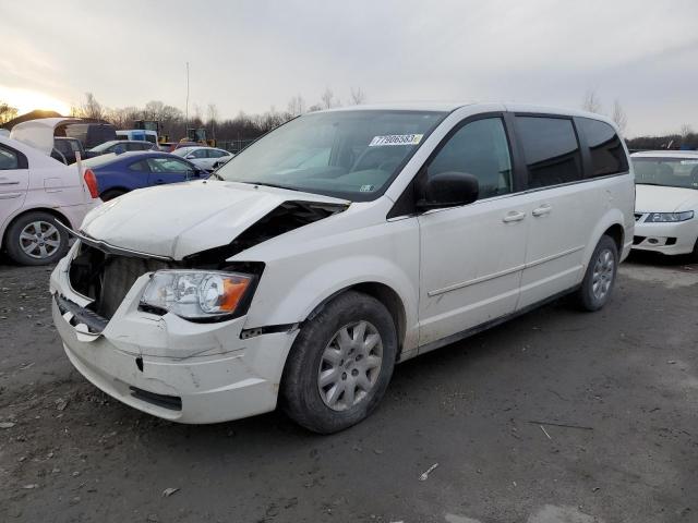 2010 Chrysler Town & Country LX