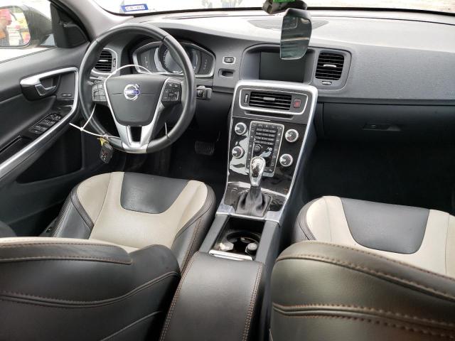 2016 VOLVO S60 CROSS YV4612UM1G2000858