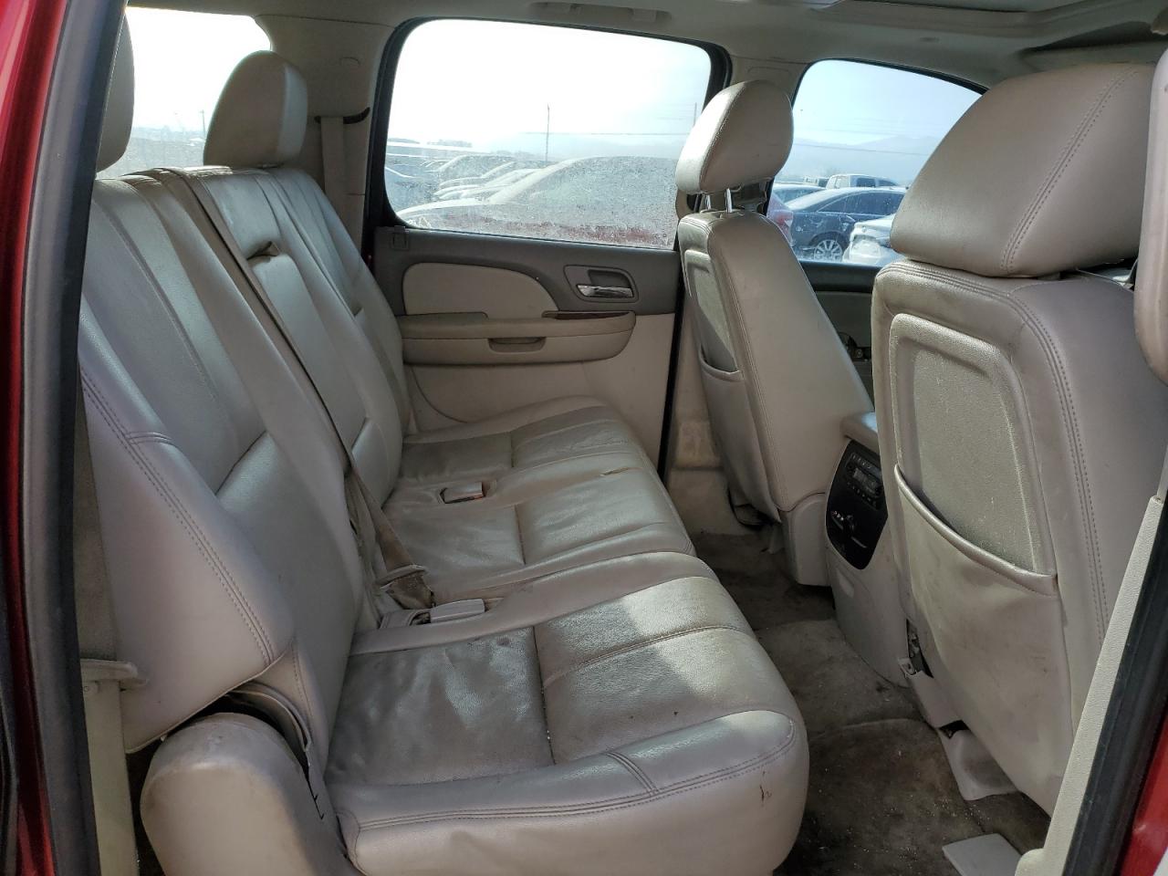 2013 Chevrolet Suburban K1500 Lt vin: 1GNSKJE7XDR219913