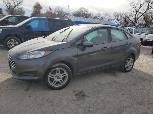 Lot #2340525327 2017 FORD FIESTA SE salvage car