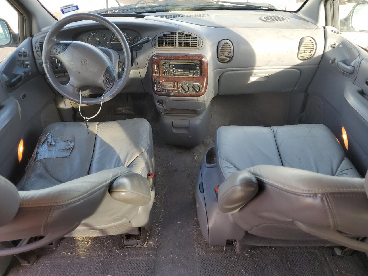 1C4GP64L9VB363796 1997 Chrysler Town & Country Lxi