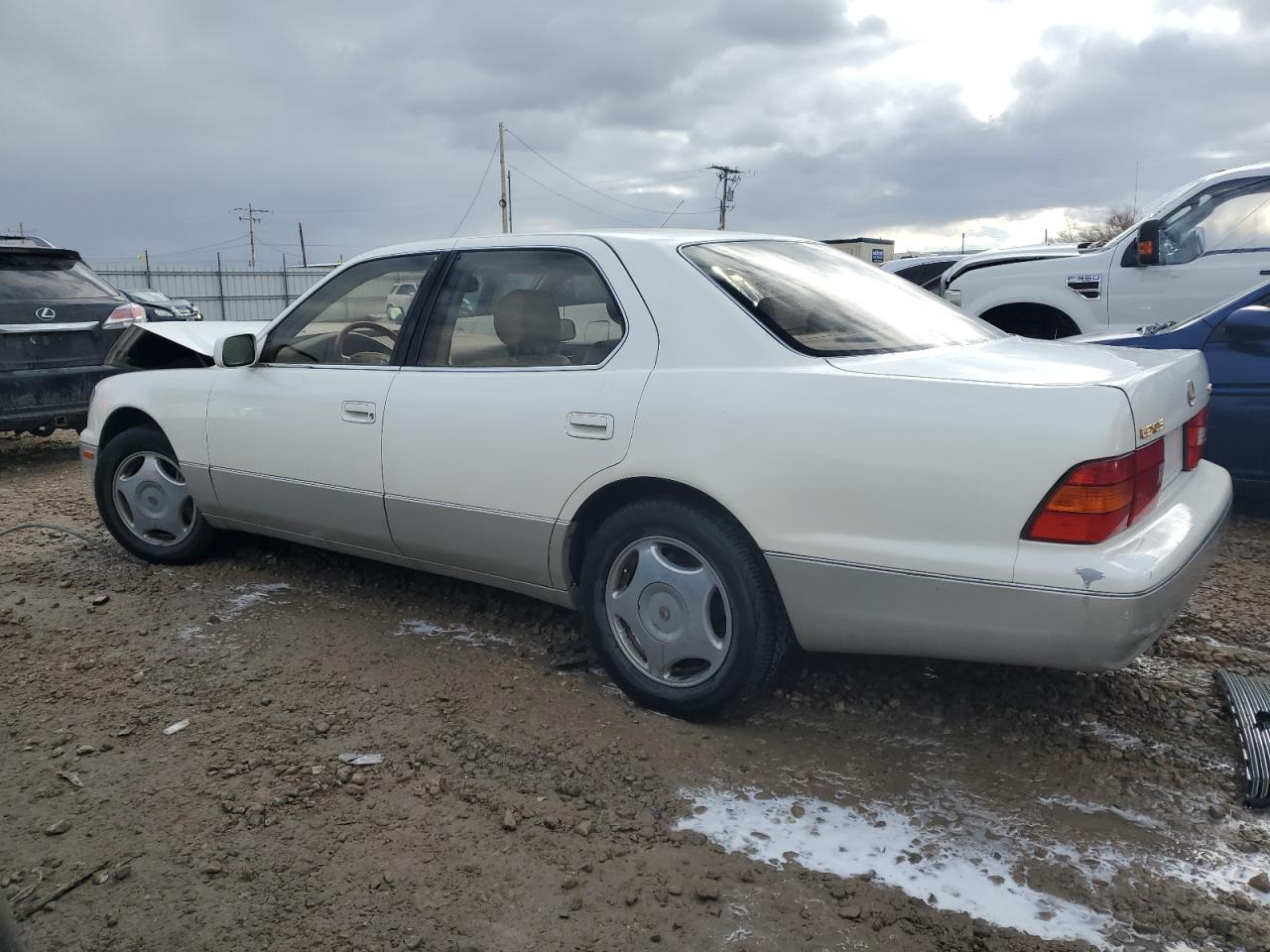 jt8bh28f5x0150930 JT8BH28F5X0150930 1999 Lexus Ls 400