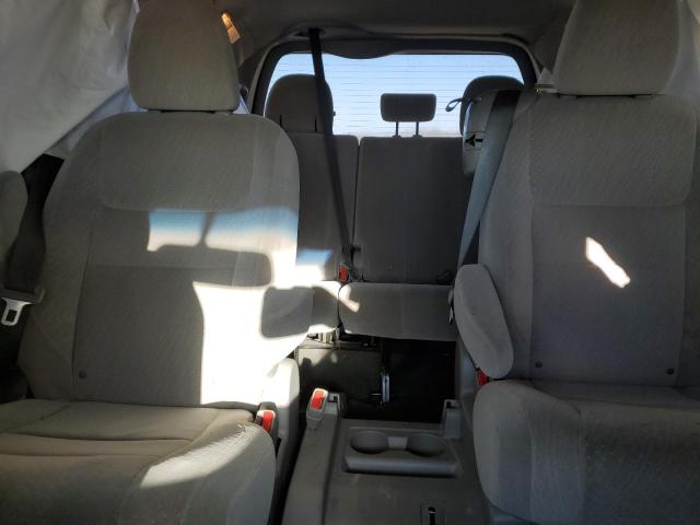 2016 Toyota Sienna - Image 10