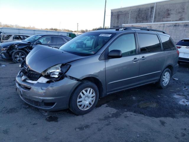 2005 Toyota Sienna CE