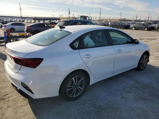 3KPF24AD7PE649681 Kia Forte LX 3