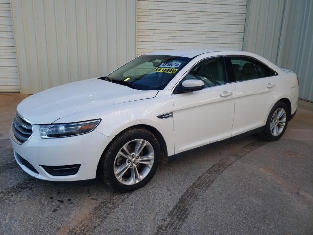 2016 Ford Taurus SEL