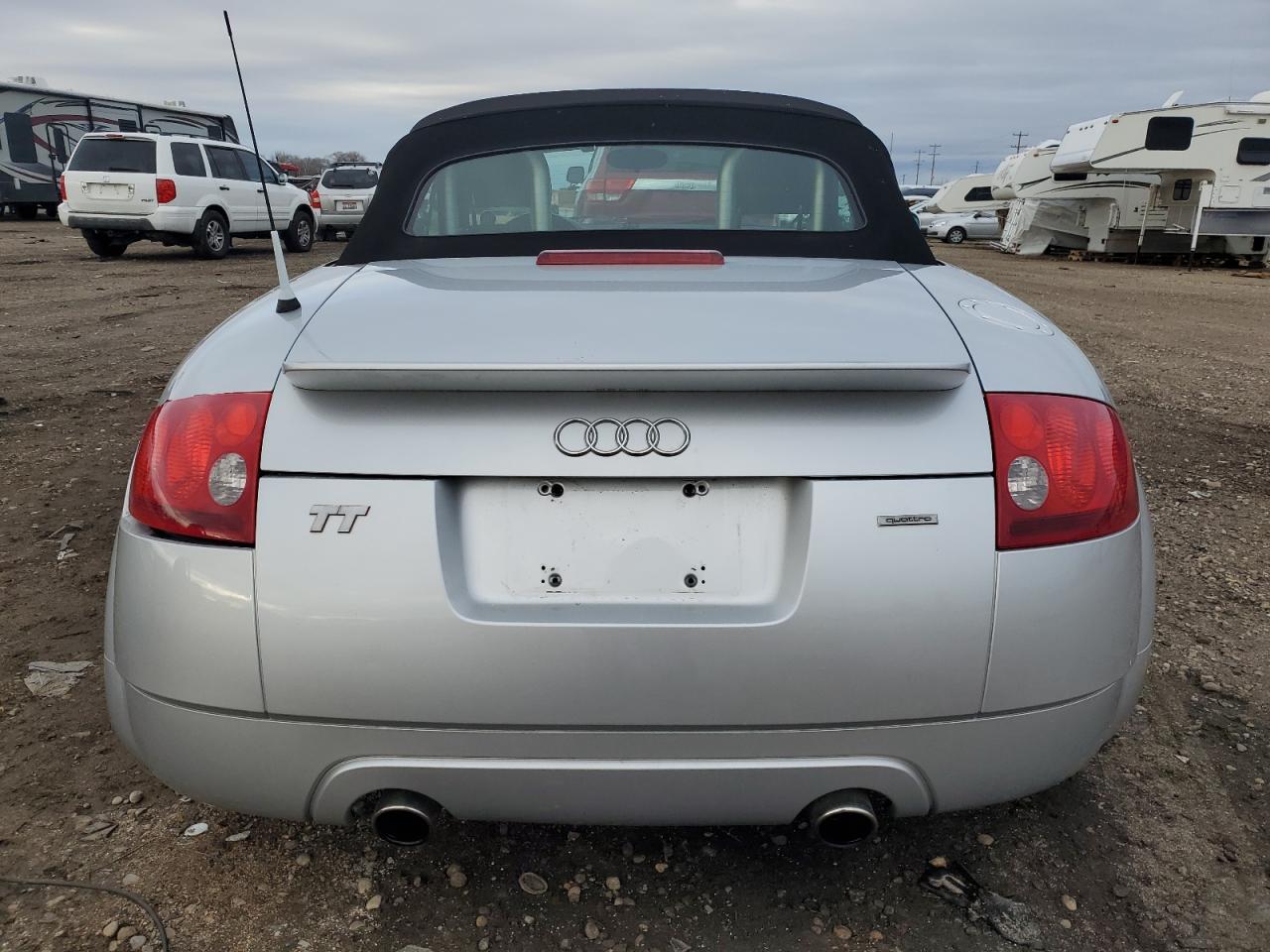 TRUUT28N611048981 2001 Audi Tt Quattro