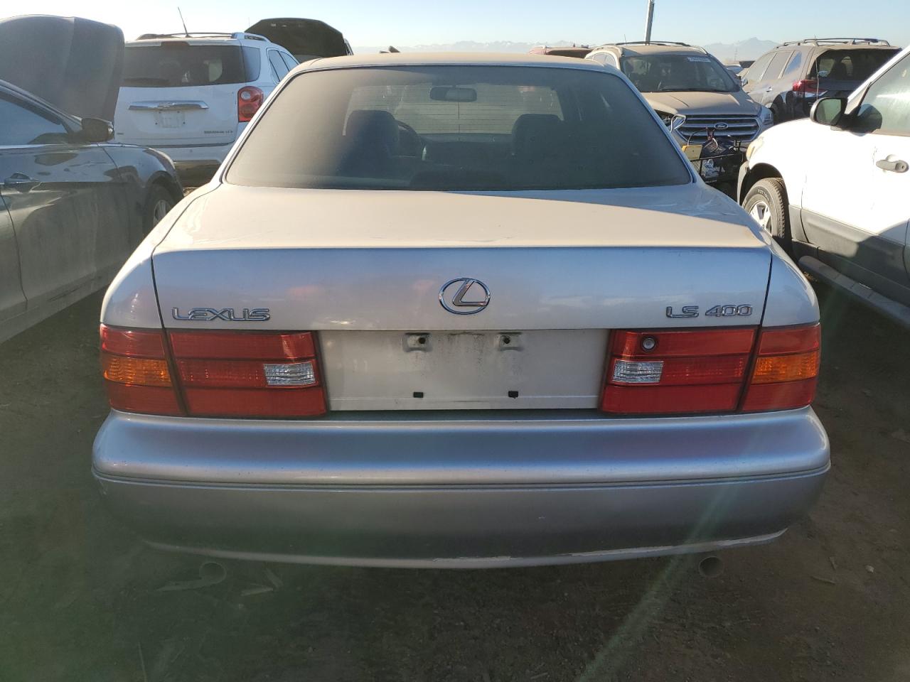 JT8BH28F9X0145472 1999 Lexus Ls 400