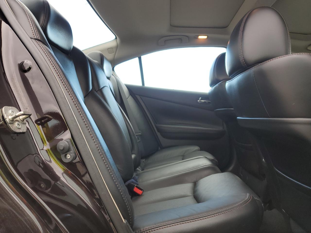 1N4AA5AP2EC498479 2014 Nissan Maxima S