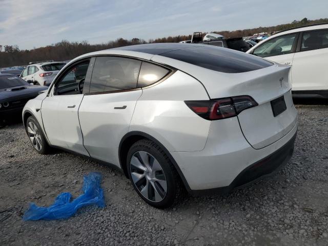 5YJYGDEE7LF032105 Tesla Model Y  2