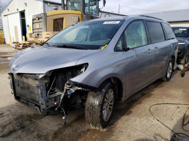 2011 Toyota Sienna XLE