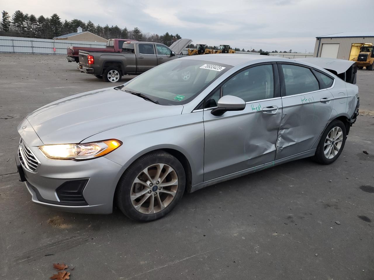 2020 FORD FUSION SE  (VIN: 3FA6P0HD5LR232343)