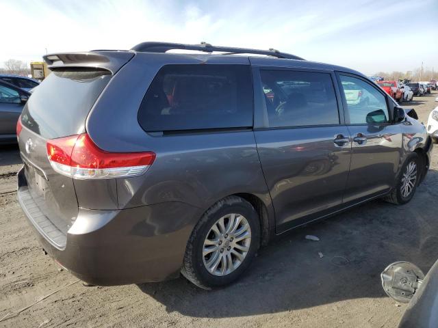 5TDYK3DCXDS306001 | 2013 Toyota sienna xle