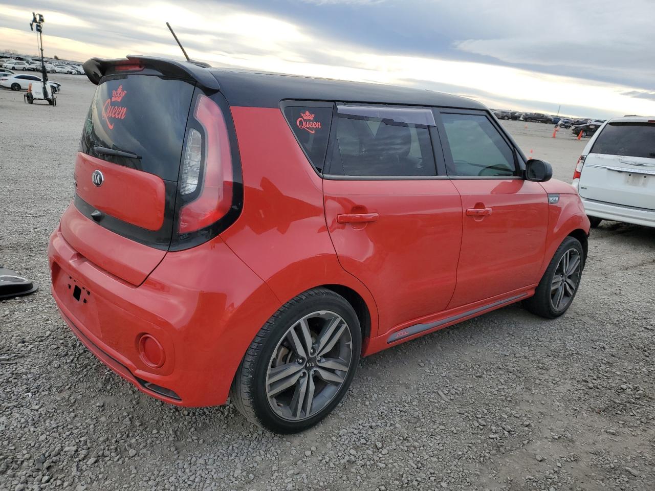 2019 Kia Soul + vin: KNDJP3A56K7669430