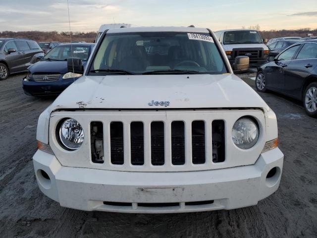 1J8FT28WX8D767454 | 2008 Jeep patriot sport