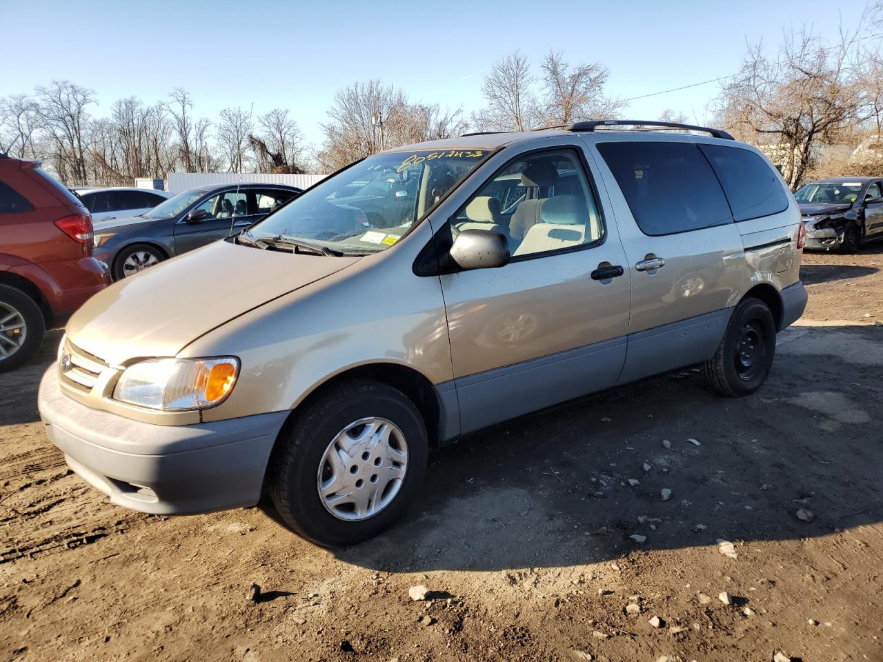 4t3zf13c31u375458 4T3ZF13C31U375458 2001 Toyota Sienna Le