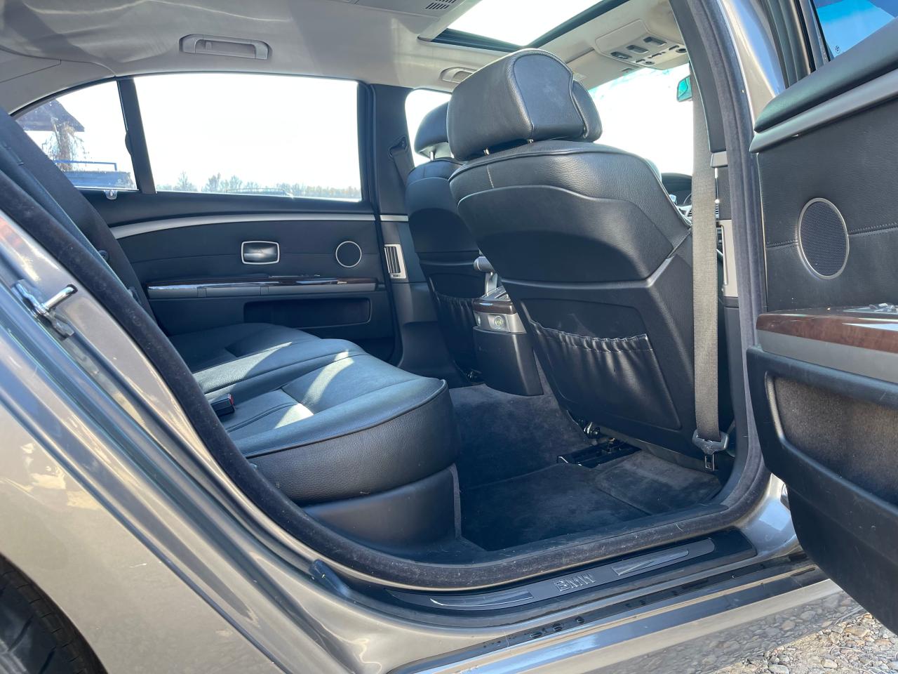 WBAHN83537DT71762 2007 BMW 750