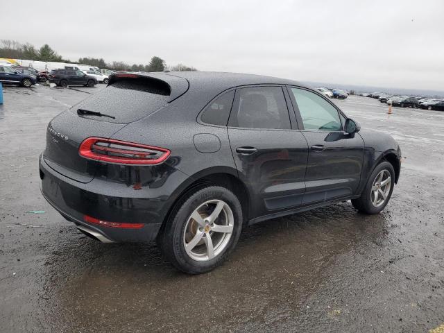 VIN WP1AA2A50JLB11332 2018 Porsche Macan no.3