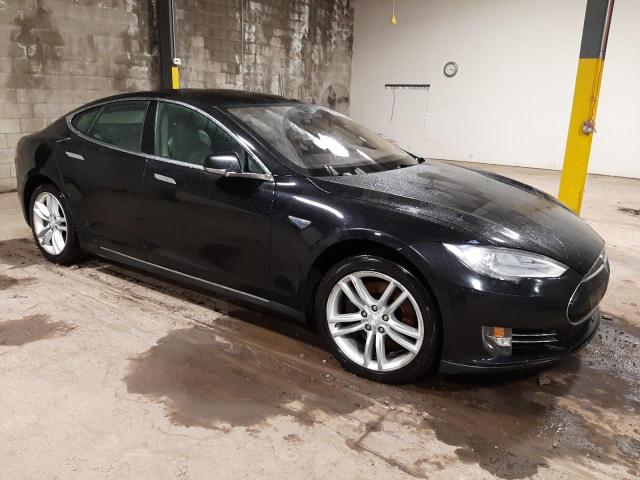 2013 Tesla Model S VIN: 5YJSA1BC5DFP10893 Lot: 81412663