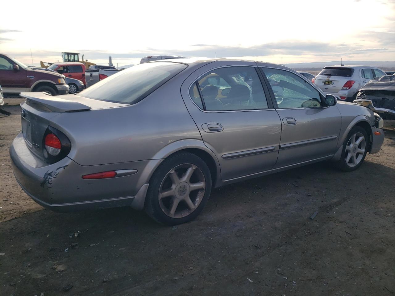 JN1CA31A91T314722 2001 Nissan Maxima Gxe