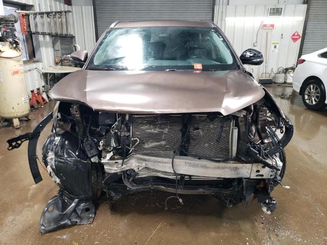 VIN 5TDJZRFH0KS923770 2019 Toyota Highlander, SE no.5