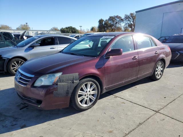 2005 Toyota Avalon XL