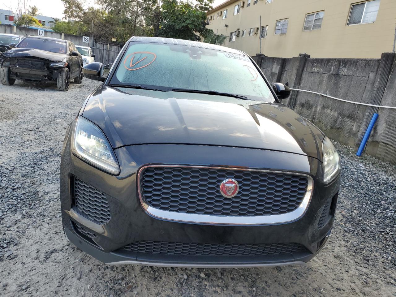 2019 Jaguar E-Pace vin: SADFK2FX9K1Z43087