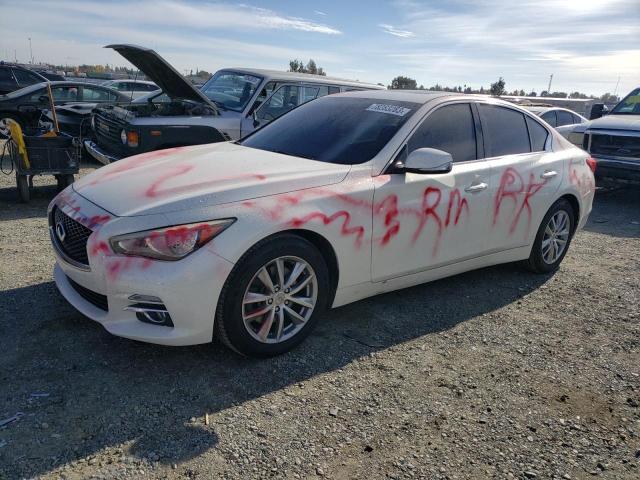 2016 INFINITI Q50 Premium