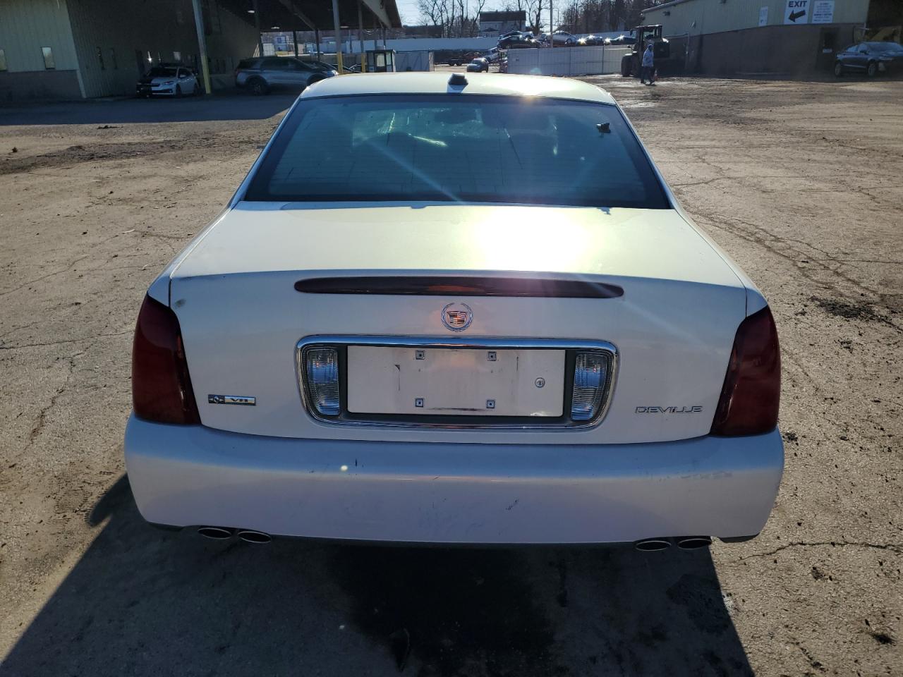 1G6KD54Y94U224752 2004 Cadillac Deville