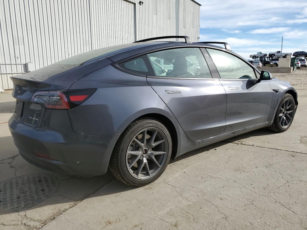 2023 Tesla Model 3 vin: 5YJ3E1EB0PF390737