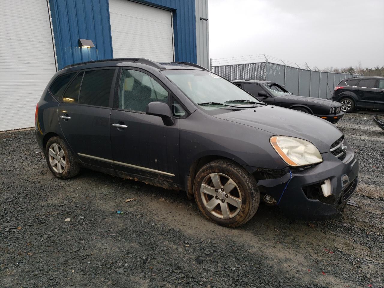 KNAFG525X87217373 2008 Kia Rondo Base