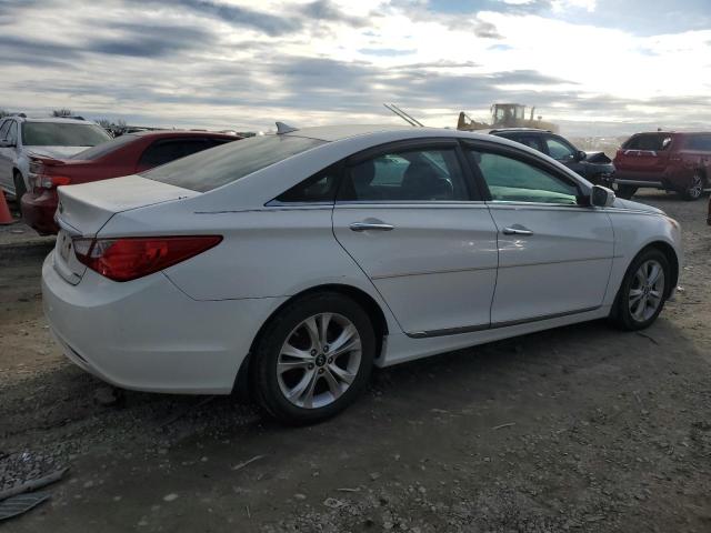 5NPEC4AC1BH127052 | 2011 Hyundai sonata se