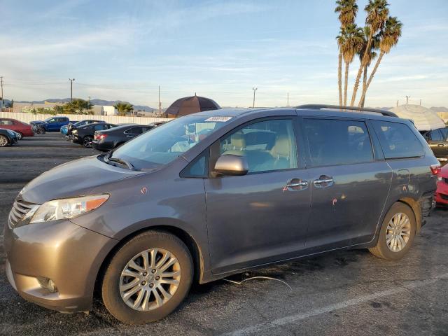 2016 Toyota Sienna XLE