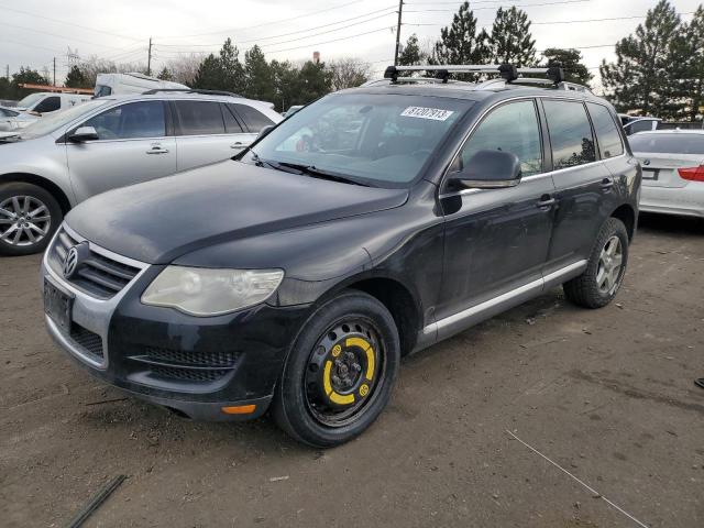 2010 Volkswagen Touareg 