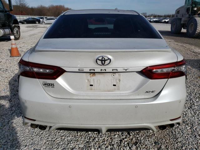 4T1B61HK8JU649330 | 2018 TOYOTA CAMRY XSE