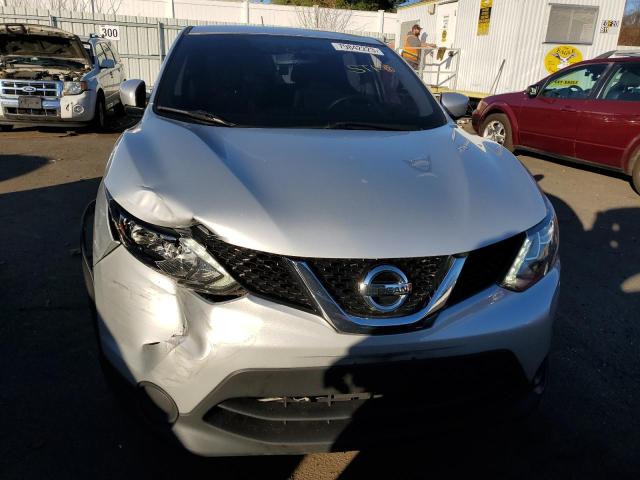 JN1BJ1CR4JW208146 | 2018 Nissan rogue sport s