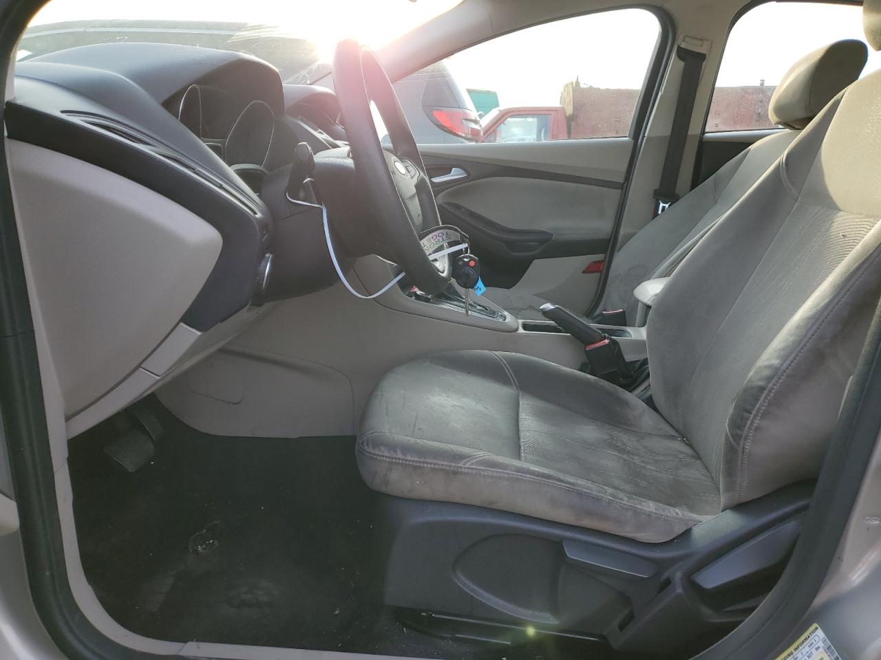 1FADP3K23FL317135 2015 Ford Focus Se