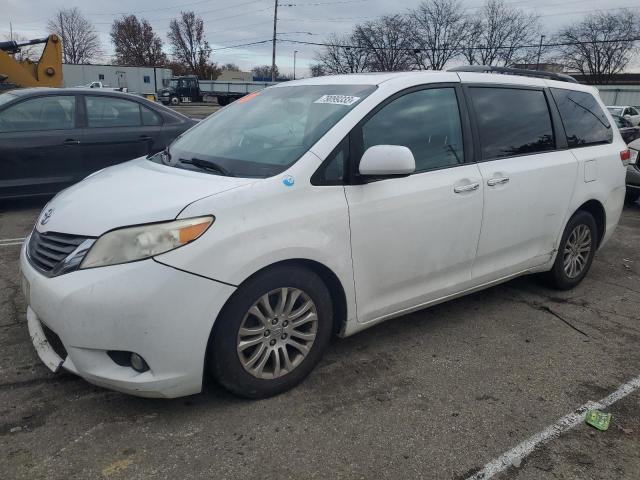 2011 Toyota Sienna XLE