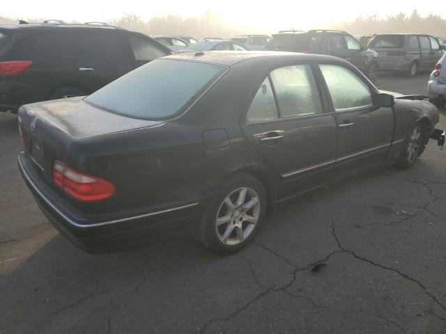 WDBJF65J9YB106825 | 2000 MERCEDES-BENZ E 320