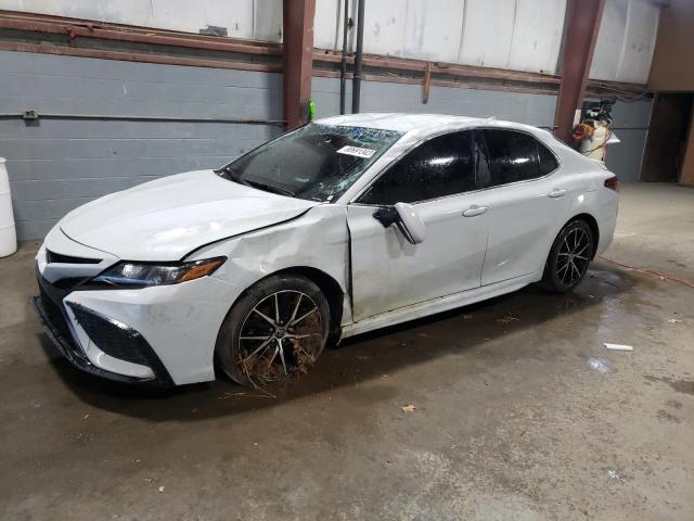 2023 Toyota Camry SE Nightshade