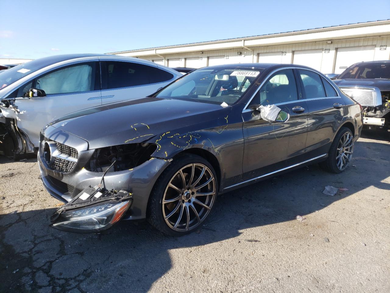 2015 Mercedes-Benz C 300 4Matic vin: 55SWF4KB4FU054988