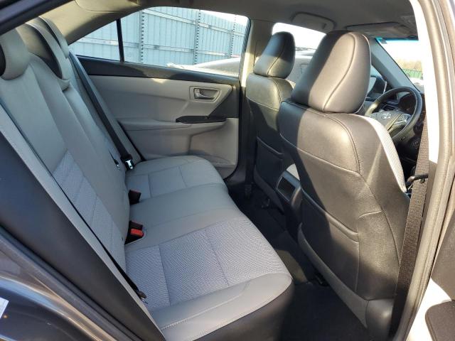 2016 Toyota Camry - Image 10
