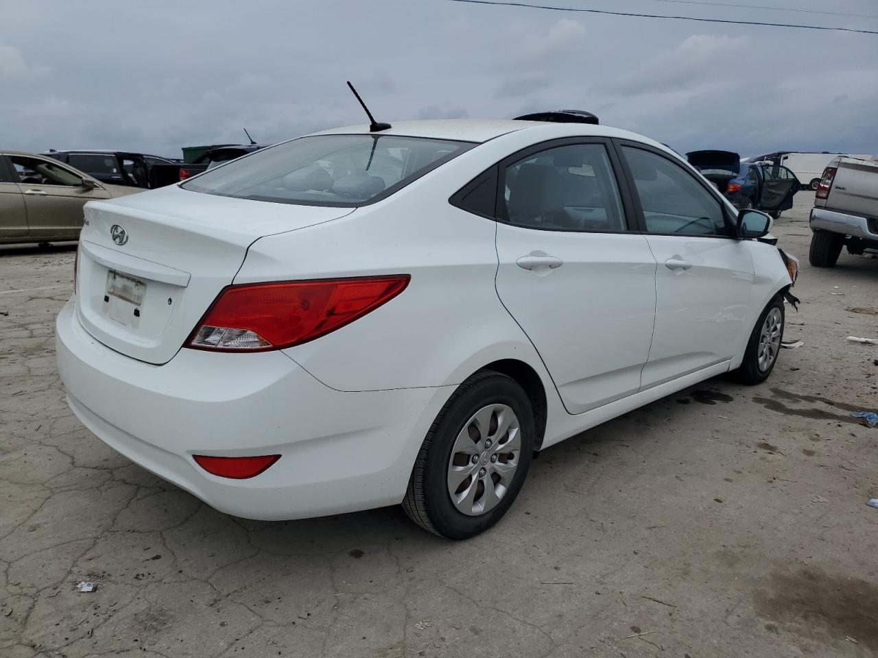 KMHCT4AE5GU942419 2016 Hyundai Accent Se