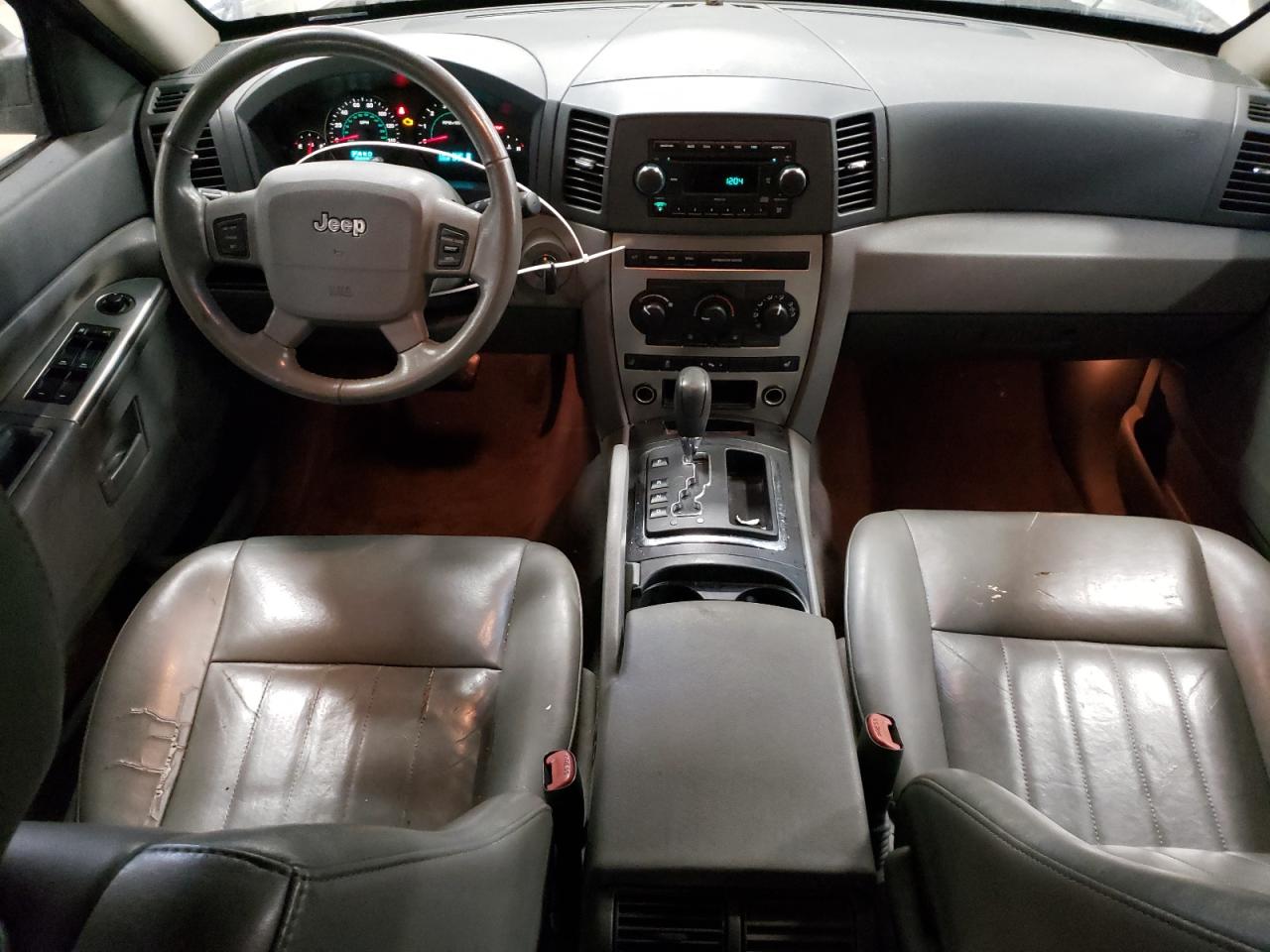 1j4gr48k86c316605 1J4GR48K86C316605 2006 Jeep Grand Cherokee Laredo