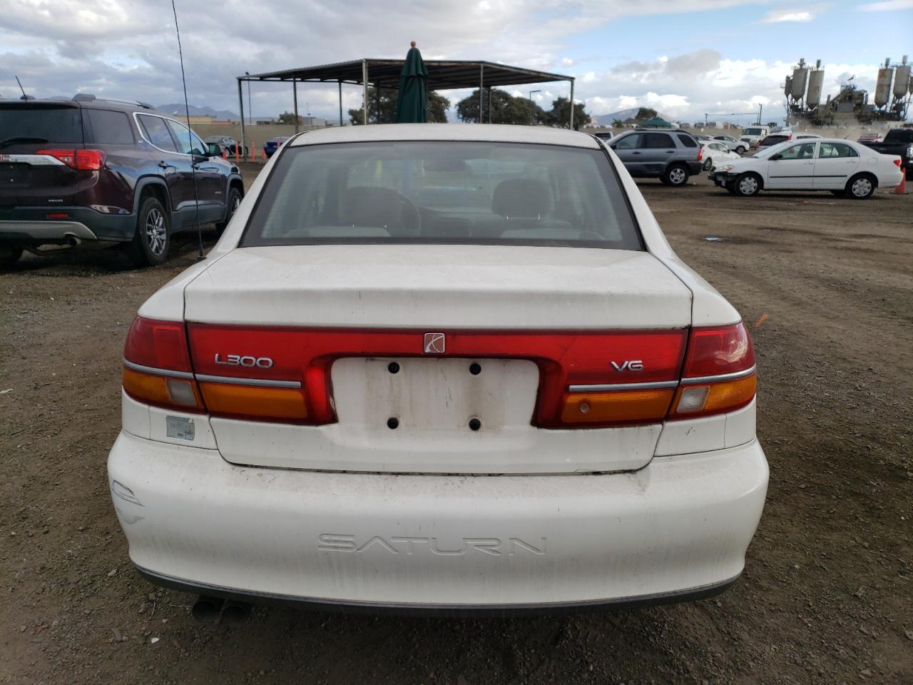 1G8JW54R12Y536981 2002 Saturn L300